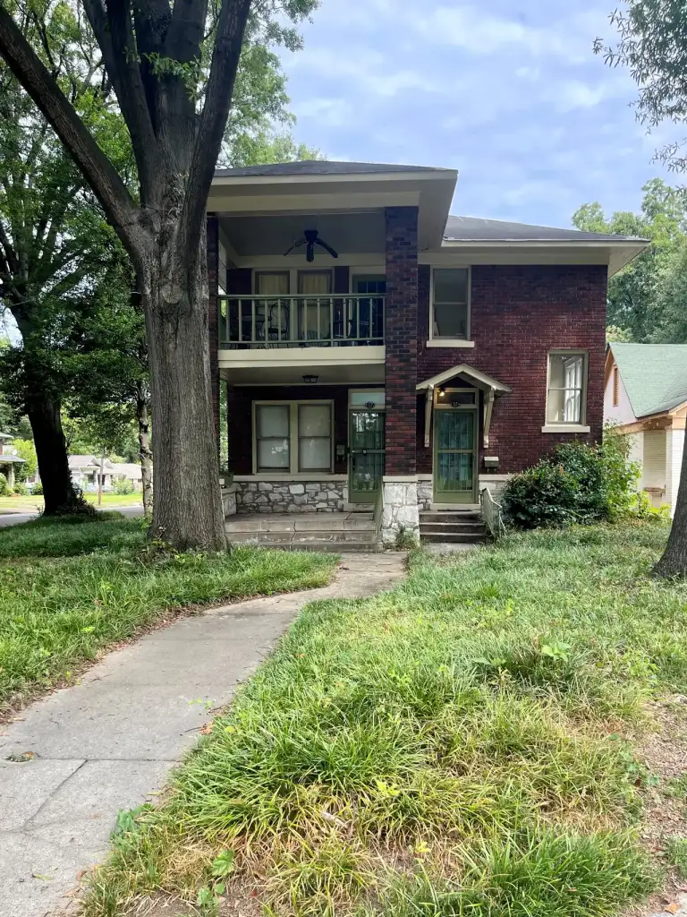 Front of 1572 Tutwiler Ave