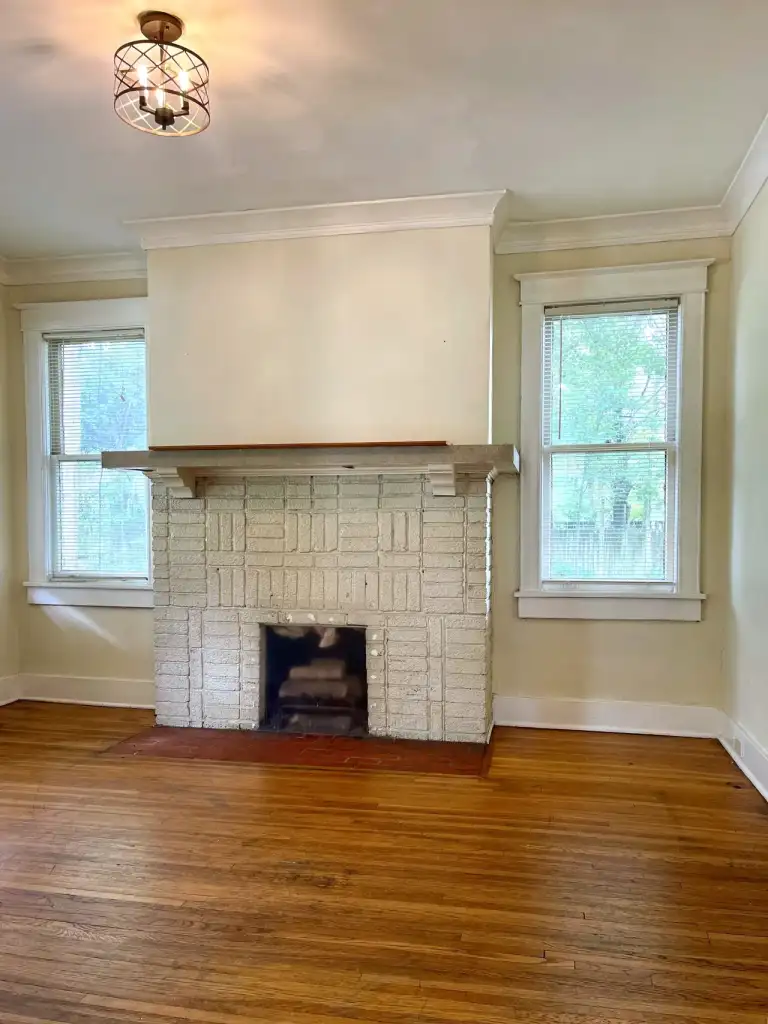 Photo 5 of 6, 1572 Tutwiler Ave