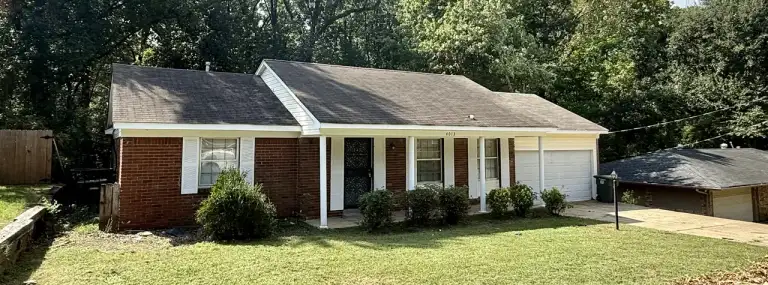 Photo 2 of 6, 4013 Martindale Ave