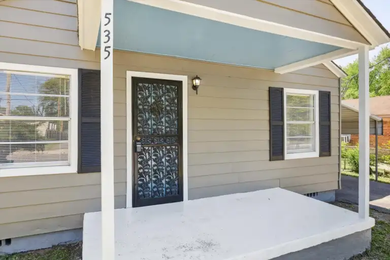 Photo 3 of 6, 535 Gilleas Rd