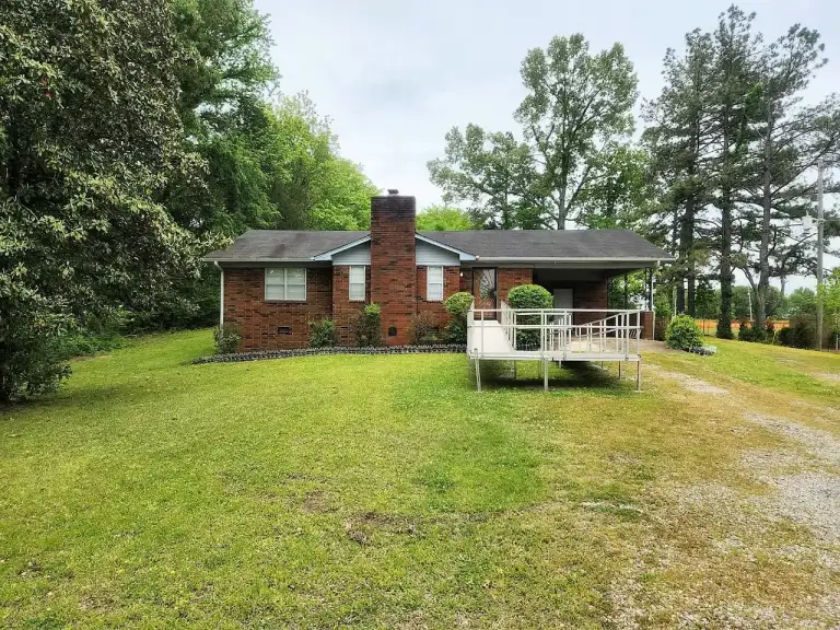 Front of 5414 Hayes Rd