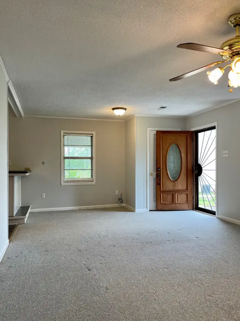 Photo 6 of 6, 5414 Hayes Rd