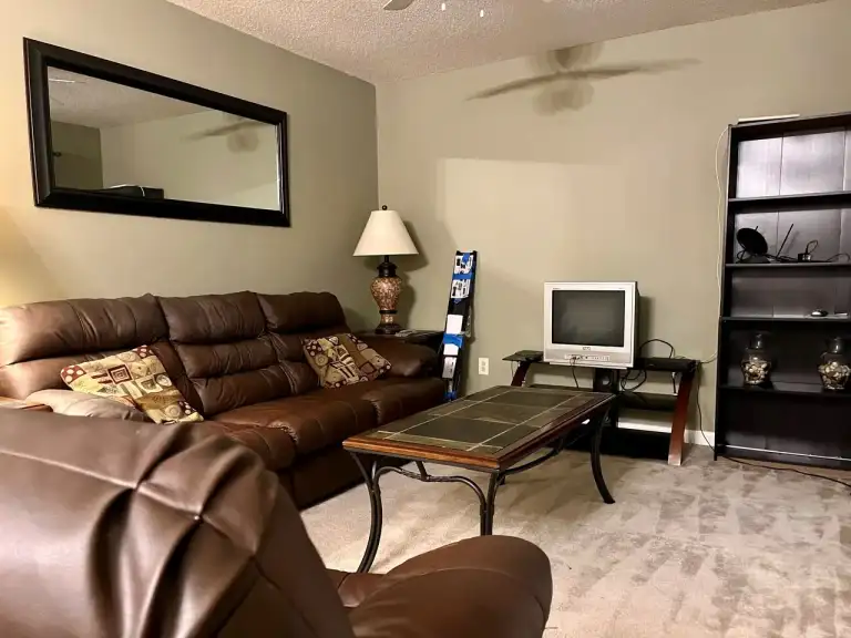 Photo 2 of 6, 5656 Encino Cove