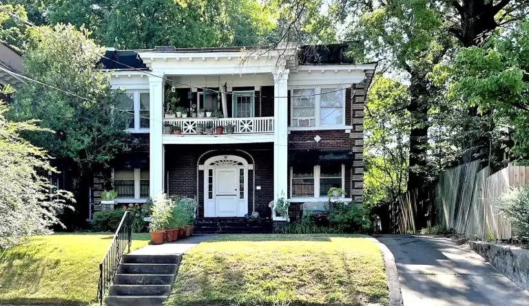 Front of 72 Belvedere Blvd