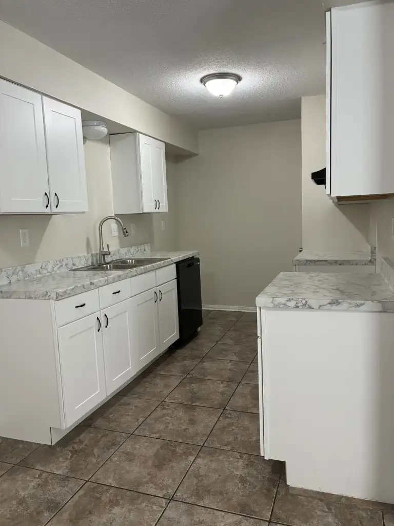 Photo 4 of 6, Ann Arbor 4350 Ln